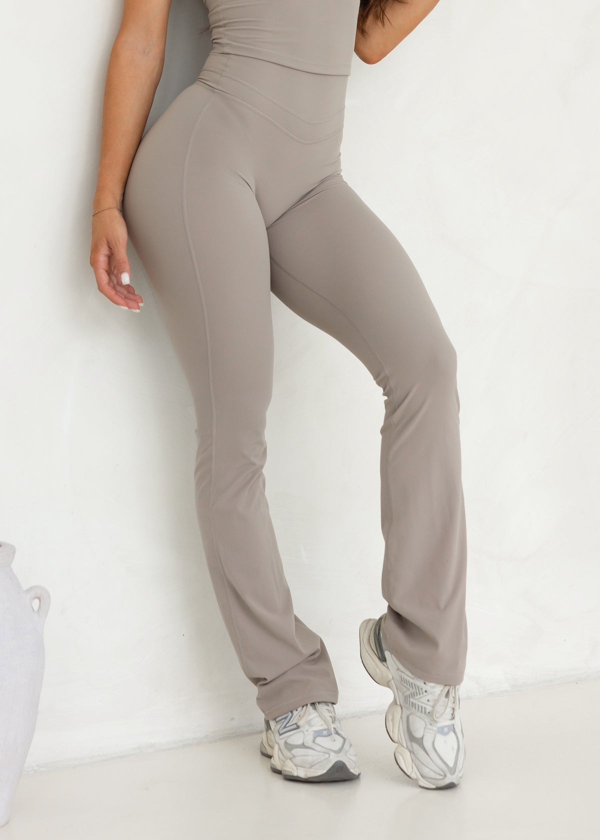 Lumi Bare Flex Flare - Warm Clay