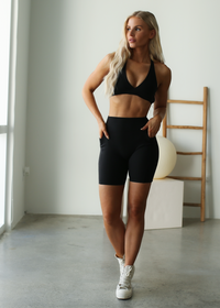 Lumi Bare Pocket Shorts - Carbon Black