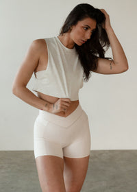 Lumi V-Bare Contour Pocket Shorts - Whipped Cream