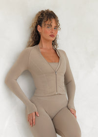 Essence Shape Zipper - Nude Tan
