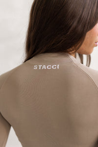 Essence Shape Zipper - Nude Tan
